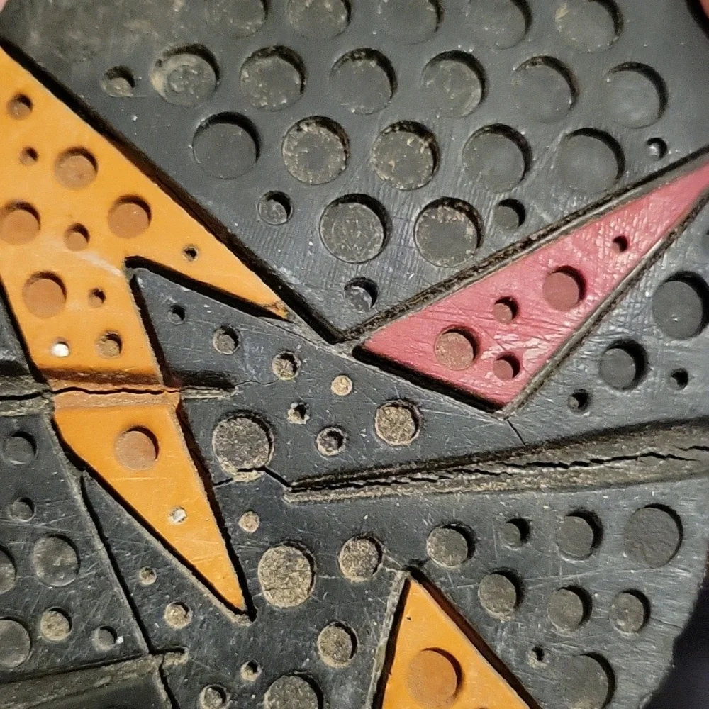 Air Jordan 7 Retro Cardinals (Poor Condition - Picture 7 of 13